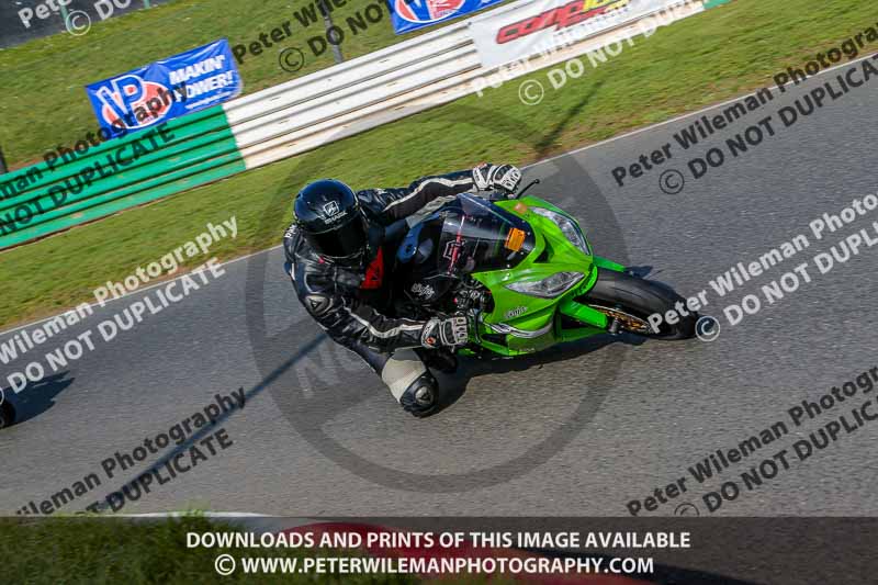 PJ Motorsport Photography 2018;enduro digital images;event digital images;eventdigitalimages;mallory park;mallory park photographs;mallory park trackday;mallory park trackday photographs;no limits trackdays;peter wileman photography;racing digital images;trackday digital images;trackday photos